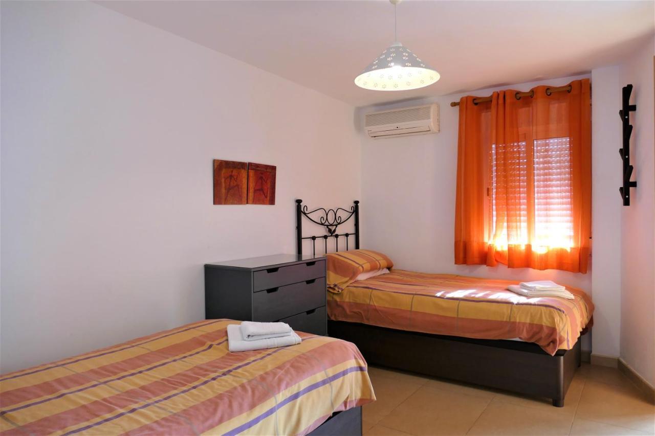El Descanso - By Costadelsolholiday Family Villa By Marina Heated Private Pool! بينالماذينا المظهر الخارجي الصورة